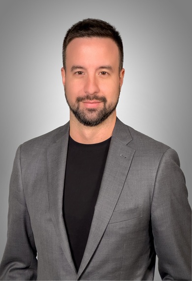 Alejandro-Alvarez-Loscher-1-2-scaled